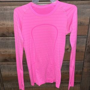 Lululemon long sleeve swiftly tech